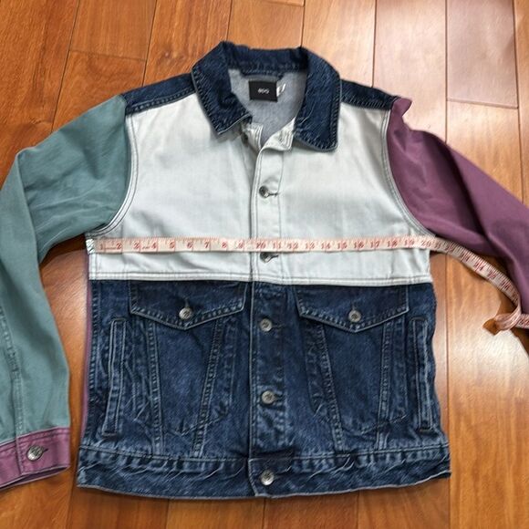NWOT Urban Outfitters BDG Mens Color Block Denim Trucker Jacket Multicolor Sz M - Picture 10 of 12